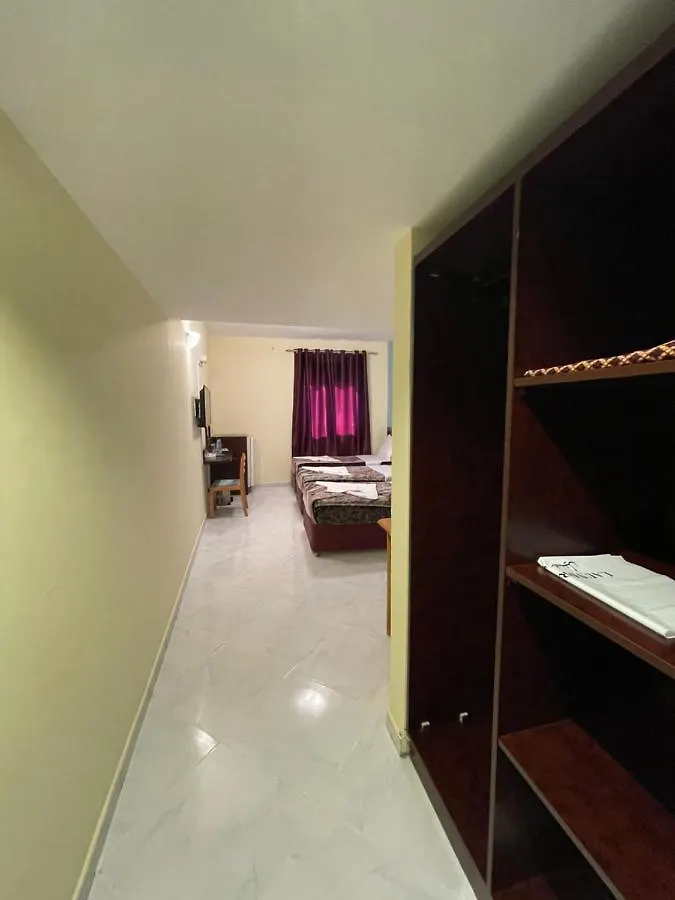 Mount Sina Hotel By Aura Dubai